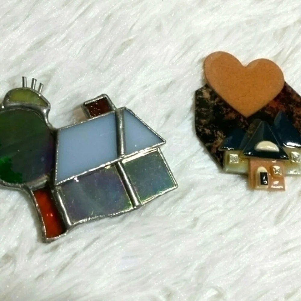 Vintage House Collectible Brooch Pins